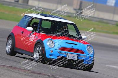 media/Oct-01-2022-Speed Ventures (Sat) [[c274cbe0b4]]/PURPLE GROUP/SESSION 2 (TURN 6 OUTSIDE)/